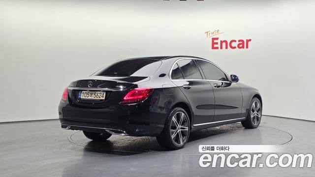 Mercedes-Benz C-Class W205 2