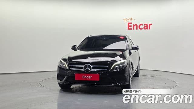 Mercedes-Benz C-Class W205 3