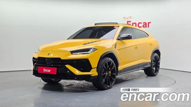 Lamborghini Urus 1
