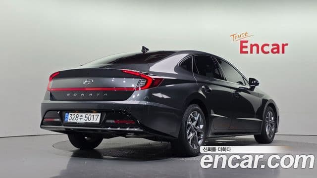 Hyundai Sonata (DN8) 2