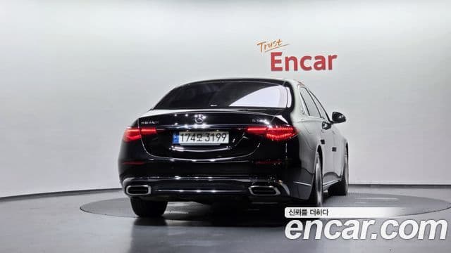 Mercedes-Benz S-Class W223 4