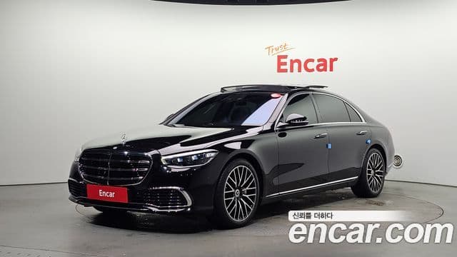 Mercedes-Benz S-Class W223 1
