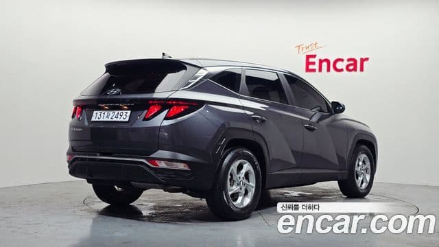 Hyundai Tucson (NX4) 2