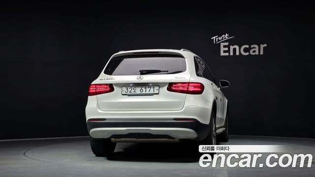 Mercedes-Benz GLC-Class X253 4