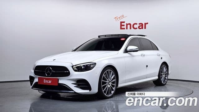 Mercedes-Benz E-Class W213 1