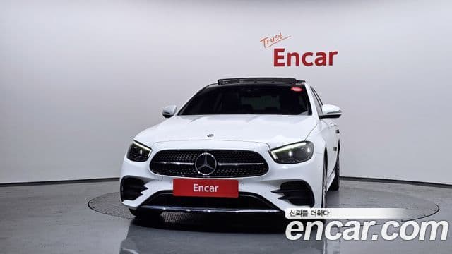Mercedes-Benz E-Class W213 3