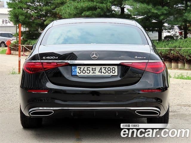 Mercedes-Benz S-Class W223 3