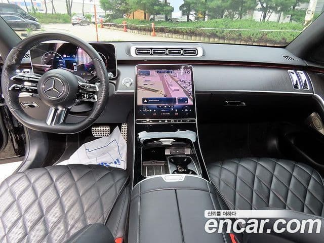 Mercedes-Benz S-Class W223 4