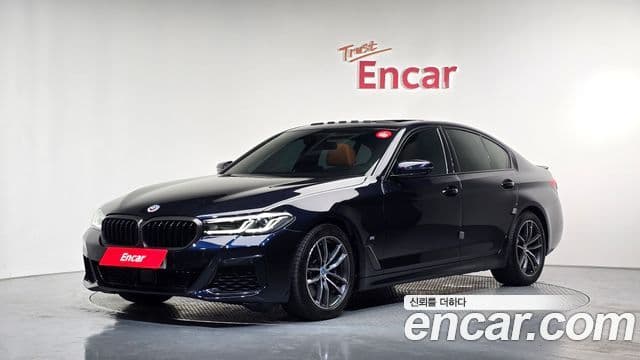 BMW 5 Series (G30) 1