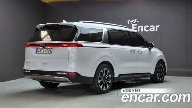 Kia Carnival 4th Gen 2