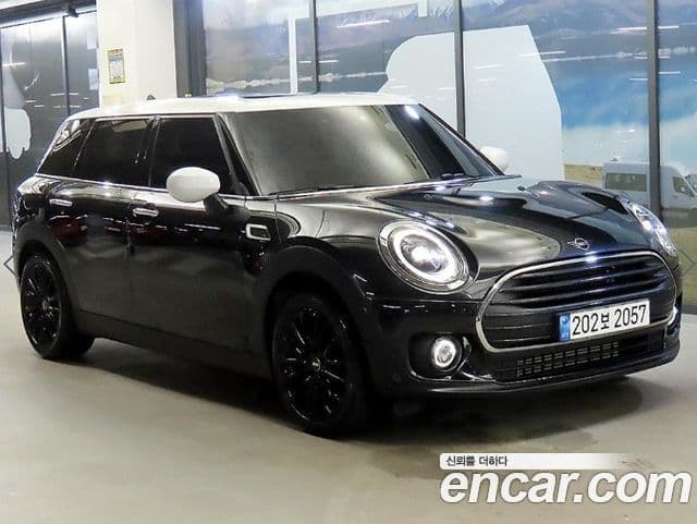 MINI Cooper Clubman 1