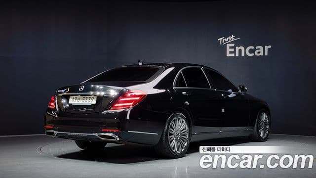 Mercedes-Benz S-Class W222 2