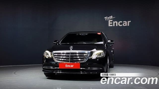 Mercedes-Benz S-Class W222 3