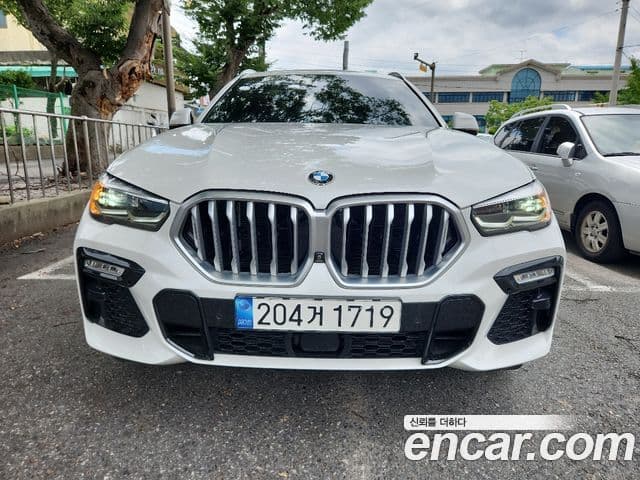 BMW X6 (G06) 3