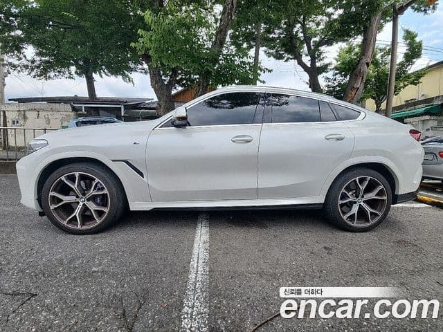 BMW X6 (G06) 4