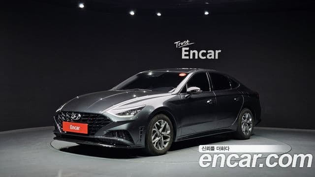 Hyundai Sonata (DN8)
