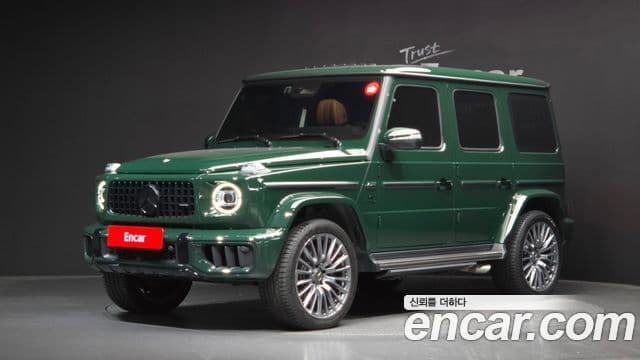 Mercedes-Benz G-Class W465