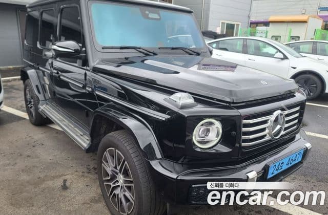 Mercedes-Benz G-Class W465 2