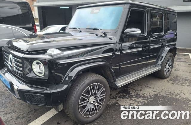 Mercedes-Benz G-Class W465 3