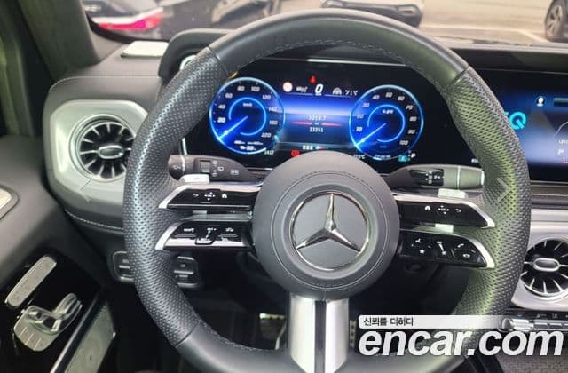 Mercedes-Benz G-Class W465 4