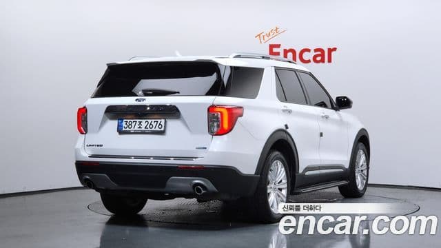 Ford Explorer 6th Gen 2