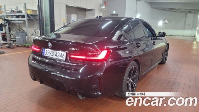 BMW 3 Series (G20) 3
