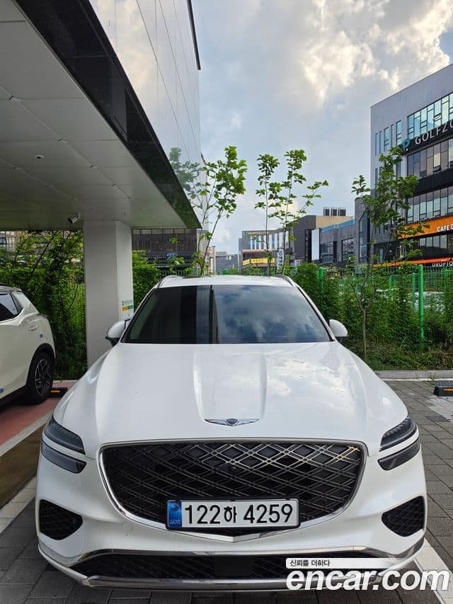 Genesis GV70 2