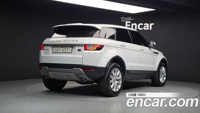 Land Rover Range Rover Evoque 2