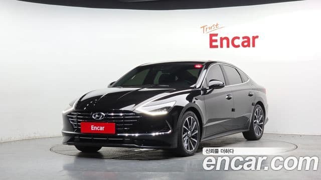 Hyundai Sonata (DN8) 1