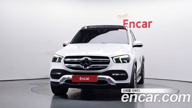 Mercedes-Benz GLE-Class W167 3