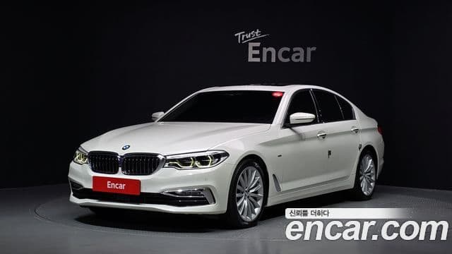 BMW 5 Series (G30)