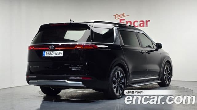 Kia Carnival 4th Gen 2