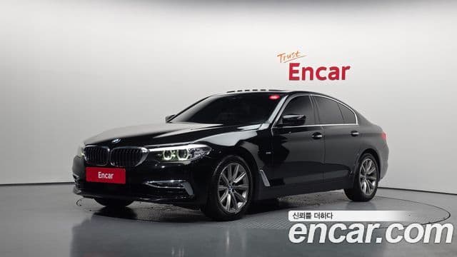 BMW 5 Series (G30) 1