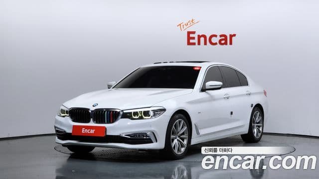 BMW 5 Series (G30)