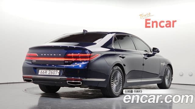 Genesis G90 2