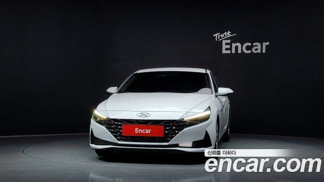 Hyundai Avante (CN7) 3