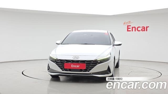 Hyundai Avante (CN7) 3
