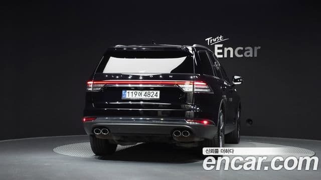 Lincoln Aviator 2nd Gen 4