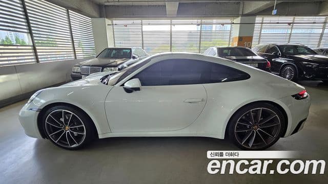 Porsche 911 (992) 3