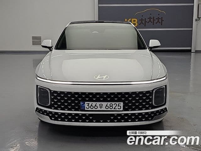 Hyundai Grandeur Hybrid (GN7)