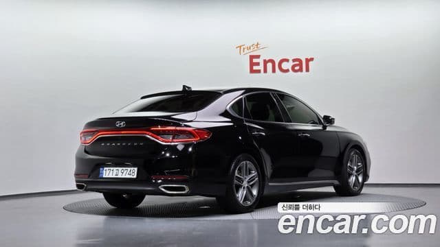 Hyundai Grandeur IG 2