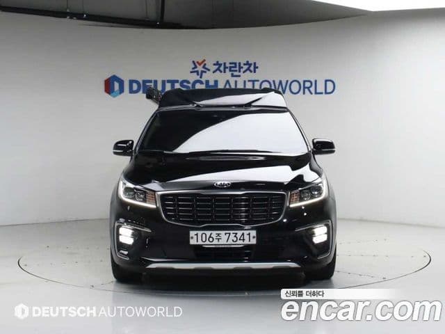 Kia The New Carnival 1