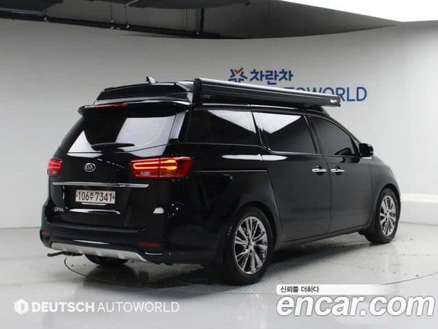 Kia The New Carnival 4