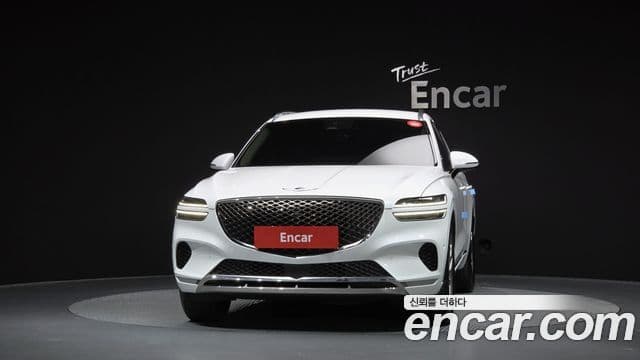 Genesis GV70 3