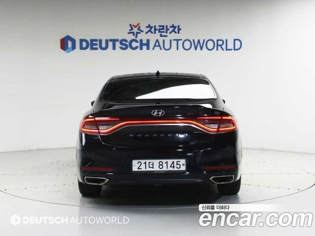 Hyundai Grandeur IG 3