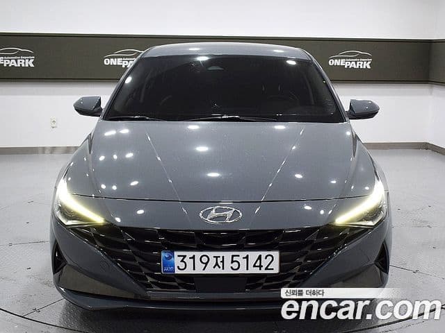 Hyundai Avante (CN7) 2
