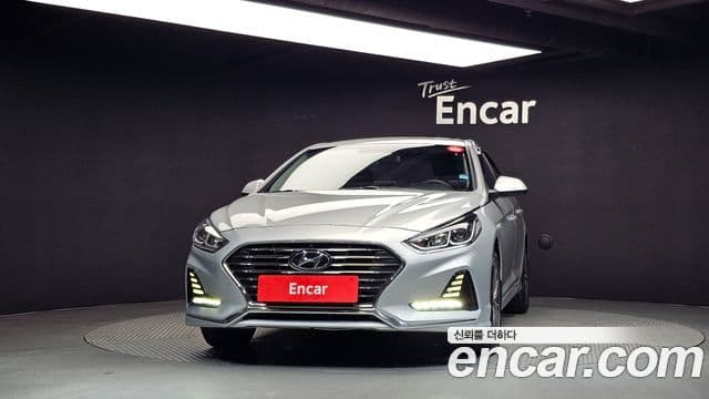 Hyundai LF Sonata 3