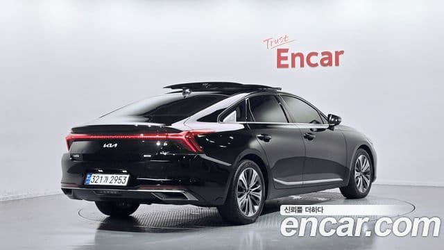 Kia K8 Hybrid 2