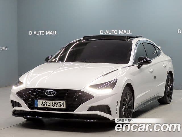 Hyundai Sonata (DN8)