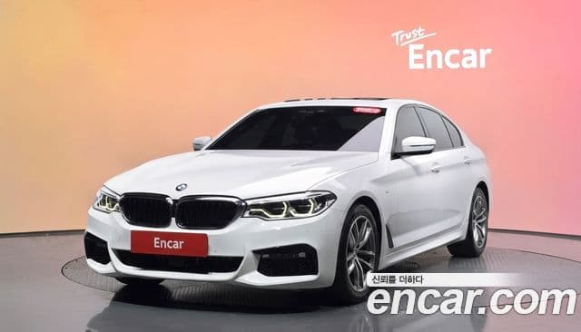 BMW 5 Series (G30)